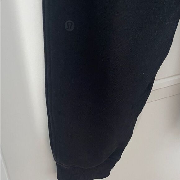 Lululemon Athletica Black Jogger Pants - Picture 4 of 5